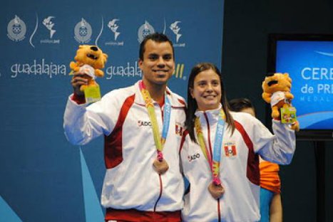 Badmintonistas peruanos clasificaron a Juegos Olímpicos Londres 2012