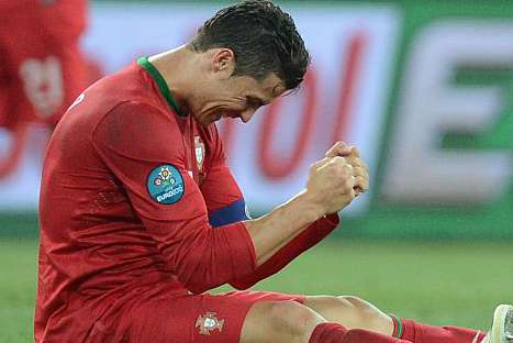 Cristiano Ronaldo dedicó a su hijo sus goles ante Holanda