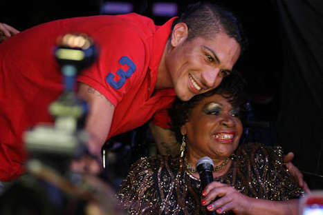 Paolo Guerrero se hizo presente en homenaje a Lucila Campos