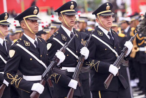 Parada Militar por 191 aniversario de la Independencia se realizó con éxito