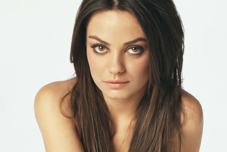 FOTOS: Mila Kunis, la mujer más sexy del 2012, según Esquire