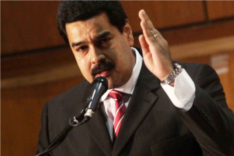 Presidente de Venezuela afirma que Hugo Chávez 'influyó desde el cielo' en elección de nuevo Papa
