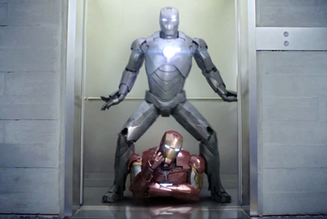 Iron Man se mueve al ritmo del Gangnam Style - VIDEO