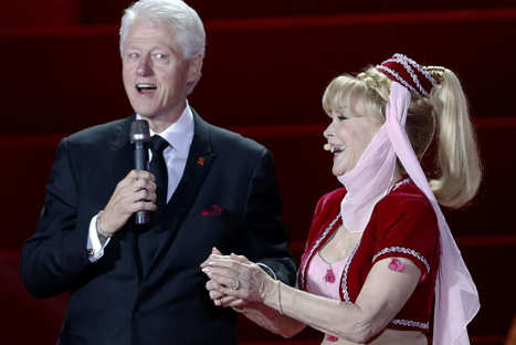 Barbara Eden volvió a lucir el traje de 'Mi Bella genio' – FOTOS