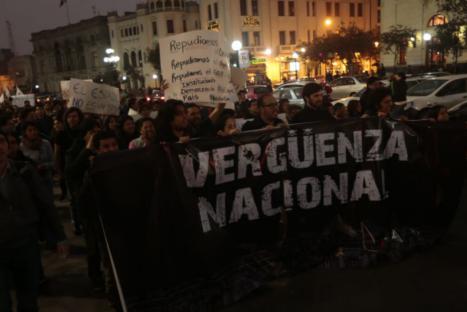 Ciudadanos marcharon en contra de elección de miembros del T.C y Defensoría del Pueblo