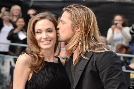 Brad Pitt luce dibujo de su hija en camiseta