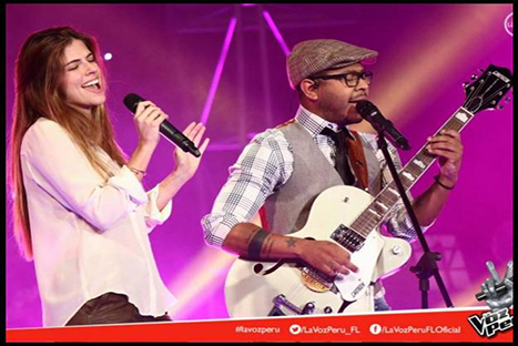 Stephanie Cayo cantó con Kalimba en 