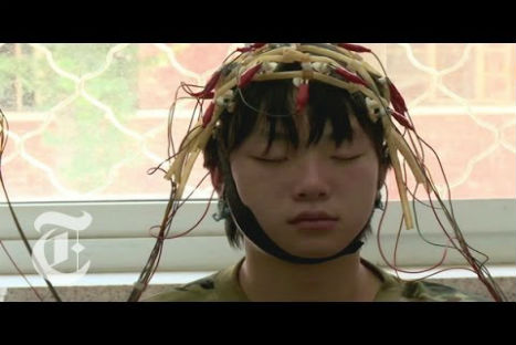 ¿Adictos al internet? mire cómo curan esa adicción en China-VIDEO