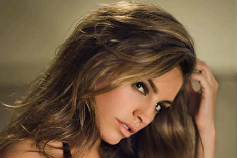 Kelly Brook, la mujer del cuerpo y rostro perfecto -FOTOS