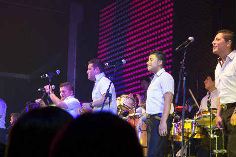 Radio Panamericana festejó los 25 años de carrera de Jerry Rivera -FOTOS