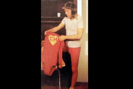 Roberto Gómez Bolaños publicó inéditas fotos del Chavo del 8