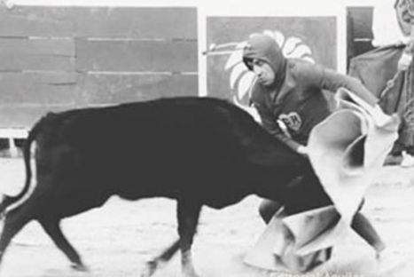 Roberto Gómez Bolaños publicó inéditas fotos del Chavo del 8