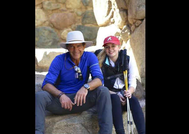 Antonio Banderas y su hija no pudieron evitar llorar al ver Machu Picchu Antonio Banderas y su hija no pudieron evitar llorar al ver Machu Picchu