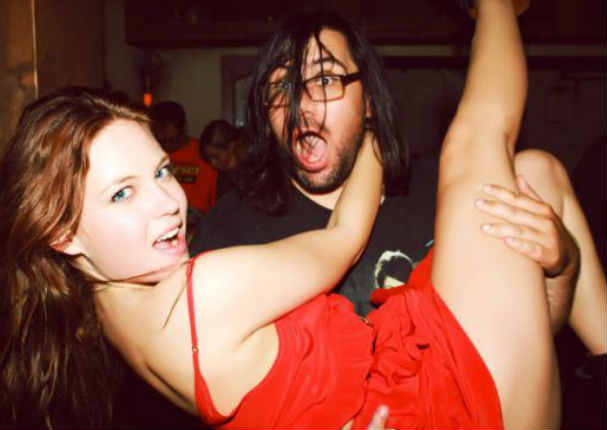 La terrorífica niña de 'El Aro' sorprende con sensual transformación (FOTOS) La terrorífica niña de 'El Aro' sorprende con sensual transformación (FOTOS)