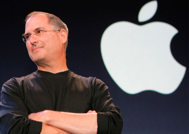 Difunden imagen donde se vería a Steve Jobs paseando por Brasil - FOTO