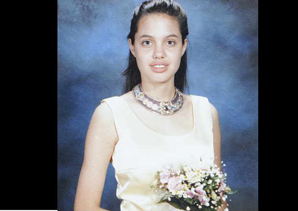 ¿Quién crees que es esta tierna bebé? ¡Descúbrelo en 10 fotos inéditas!