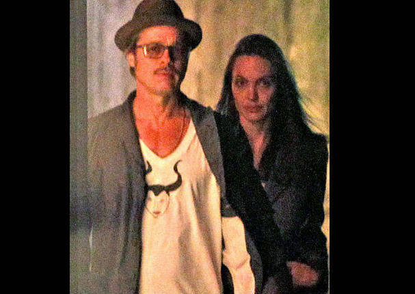 Brad Pitt usa polo con estampado de Maléfica diseñado por sus hijos (FOTOS)