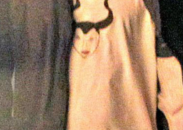 Brad Pitt usa polo con estampado de Maléfica diseñado por sus hijos (FOTOS)