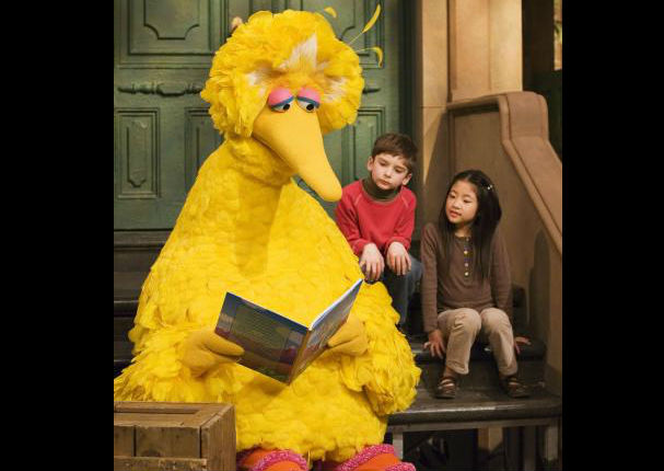 Descubre quién era el actor que le daba vida a Big Bird de Plaza Sésamo (FOTOS)