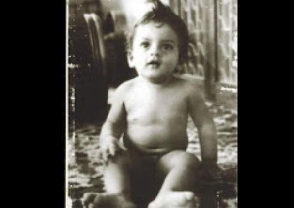 Mira cómo lucía Shah Rukh Khan cuando era un bebé (FOTOS) Mira cómo lucía Shah Rukh Khan cuando era un bebé (FOTOS)