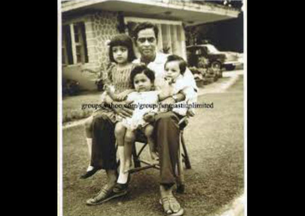 Mira cómo lucía Shah Rukh Khan cuando era un bebé (FOTOS) Mira cómo lucía Shah Rukh Khan cuando era un bebé (FOTOS)