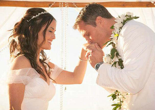 La recordada Winnie Cooper se casó (FOTOS)