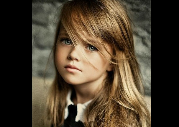 Conoce a la considerada 'Barbie Humana' más joven del mundo (FOTOS)