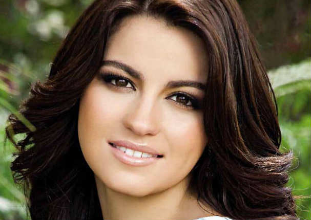 Mira cómo Maite Perroni le demuestra su amor a su novio (FOTOS)
