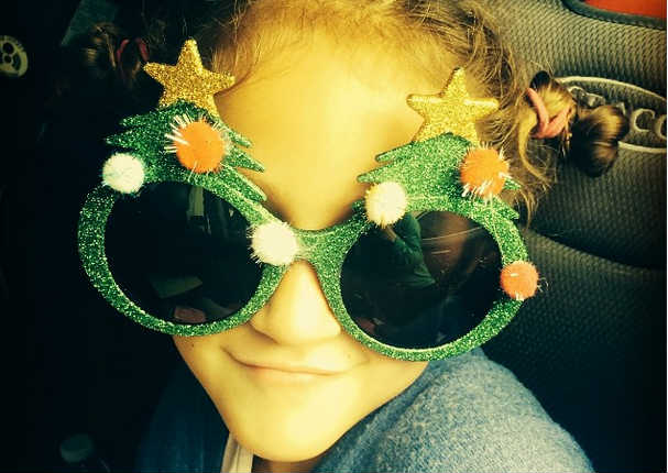 Jennifer Lopez se prepara para Navidad al lado de sus hijos (FOTO)