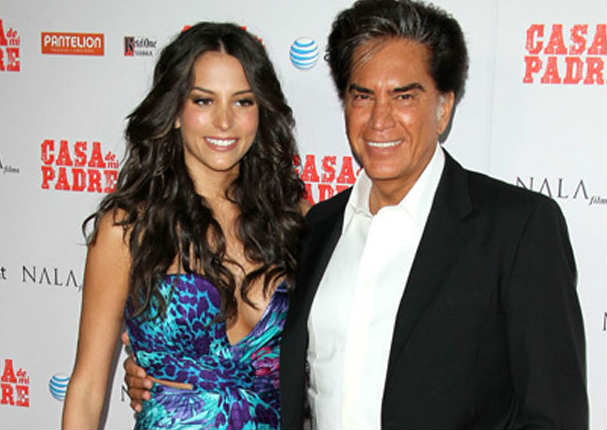 'El Puma' y su hija le hacen un regalo muy especial a sus seguidores en Navidad  (VIDEO)