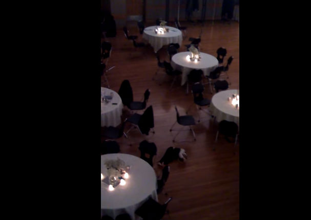 Un niño inventa un loco paso de baile y se vuelve viral (VIDEO)