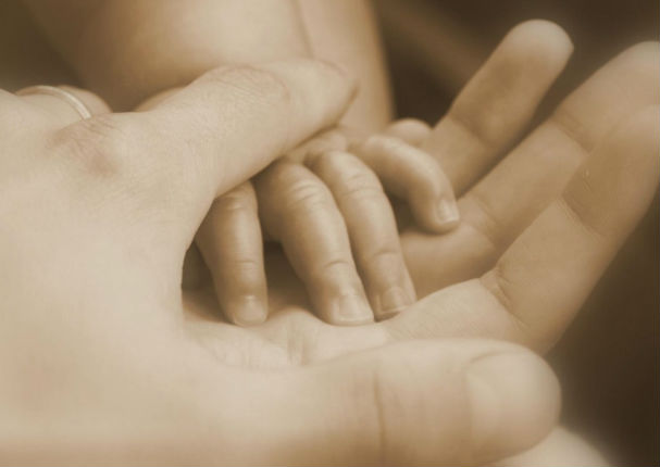 Lee la conmovedora carta de una joven madre al hombre que la dejó sola con su bebé