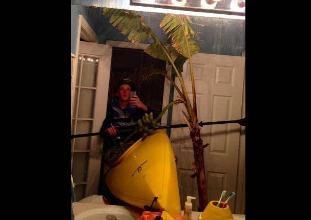 Mira las 10 'selfies' más extrañas de todo el ciberespacio (FOTOS)