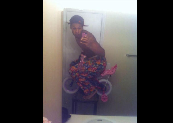 Mira las 10 'selfies' más extrañas de todo el ciberespacio (FOTOS)