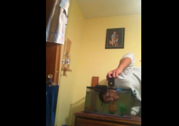 Mira las 10 'selfies' más extrañas de todo el ciberespacio (FOTOS)