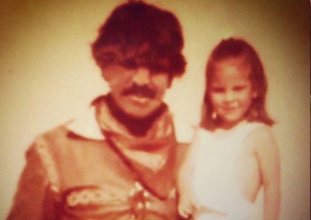 Kate del Castillo compartió tiernas fotos junto a su padre