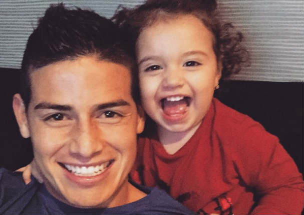 Difunden tierna foto de  James Rodríguez junto a su hija (FOTO)