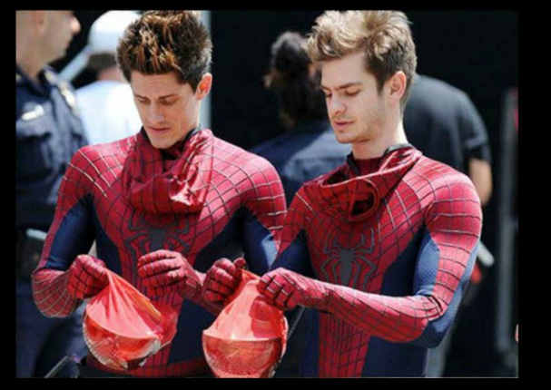 Mira qué tan parecidos son los actores de Hollywood a sus dobles de riesgo (FOTOS)