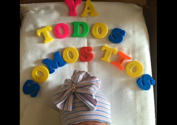 Adamari López muestra la primera foto de su hija recién nacida