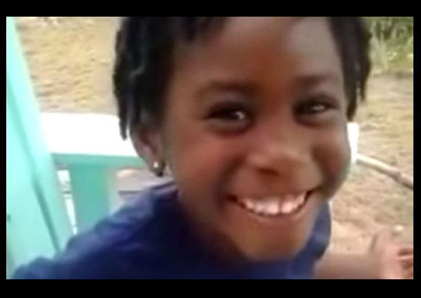 ¡Tierna e inteligente! Le dicen ‘fea’ y no creerás su respuesta (VIDEO)