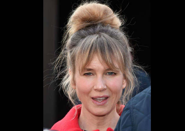 Protagonista de “El diario de Bridget Jones” aparece con nuevo rostro