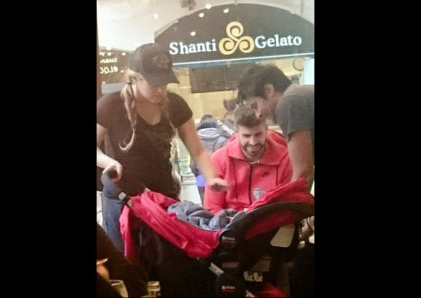 Shakira se niega a fotografiarse junto a un actor argentino