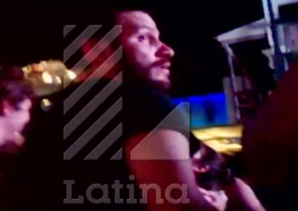 Pareja de Tilsa Lozano fue visto divirtiéndose junto a otra mujer (FOTOS) Pareja de Tilsa Lozano fue visto divirtiéndose junto a otra mujer (FOTOS)