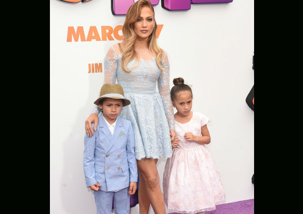 Los hijos de Jennifer Lopez aún no se acostumbran a la fama (FOTOS)