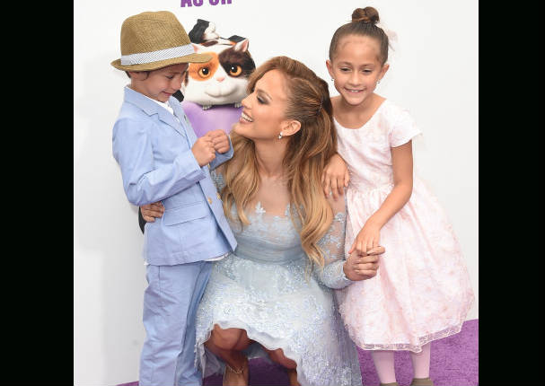 Los hijos de Jennifer Lopez aún no se acostumbran a la fama (FOTOS)