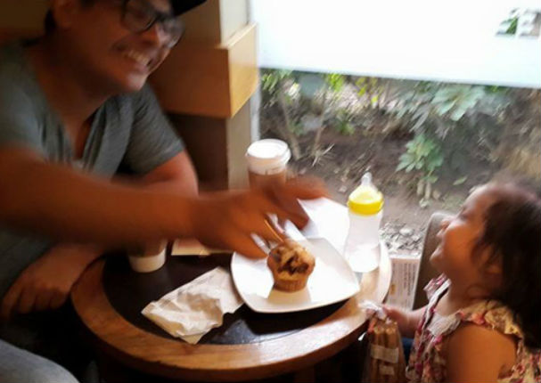 Mira cómo Erick Elera y su hija disfrutaron de una divertida tarde (FOTOS) Mira cómo Erick Elera y su hija disfrutaron de una divertida tarde (FOTOS)