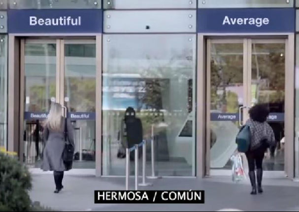 ¿Las mujeres se sienten “hermosas” o “normales”? Mira este experimento social (VIDEO)