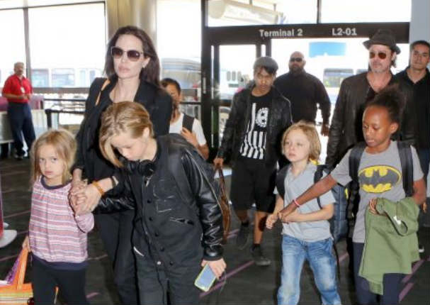 Mira la lección de vida que le dieron Angelina Jolie y Brad Pitt a sus hijos (FOTOS)