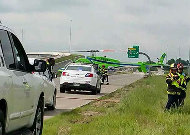 Conoce la historia de este policía que distrajo a una niña tras la muerte de su padre (FOTOS)