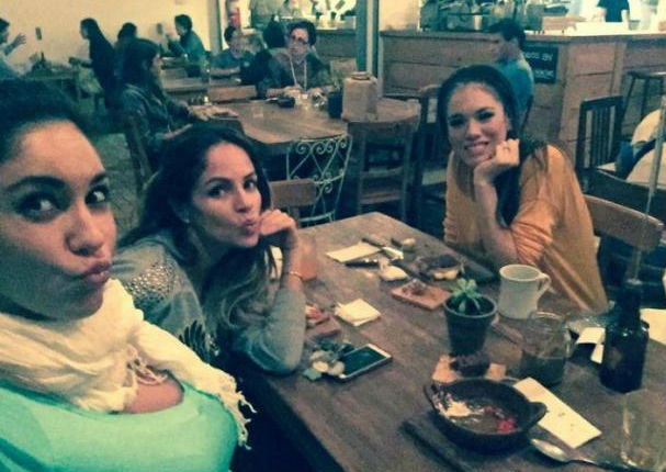Las ex 'vengadoras' lucen sus pancitas de embarazo (FOTOS)